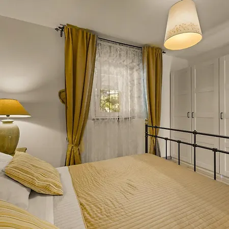 Villa Charming Antoana For Families And Kids In Labin - Rabac With Children Playground & Private Pool