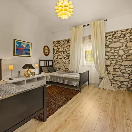 Charming Antoana For Families And Kids In - Rabac With Kids Playground & Private Pool Vila Labin (Istria)