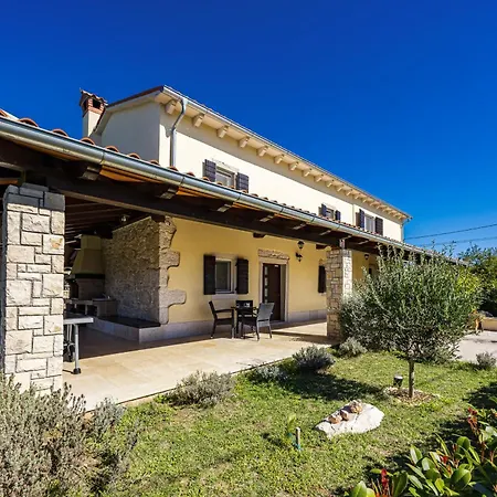 Villa Charming Antoana For Families And Kids In Labin - Rabac With Children Playground & Private Pool
