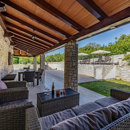 Vila Charming Antoana For Families And Kids In - Rabac With Kids Playground & Private Pool Labin (Istria)