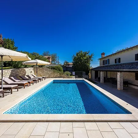 Charming Antoana For Families And Kids In Labin - Rabac With Children Playground & Private Pool Villa Labin (Istria)