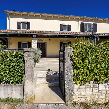 Charming Antoana For Families And Kids In Labin - Rabac With Children Playground & Private Pool Villa